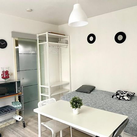 Studio Moderne Le Perreux Sur Marne 17M² Exteriör bild